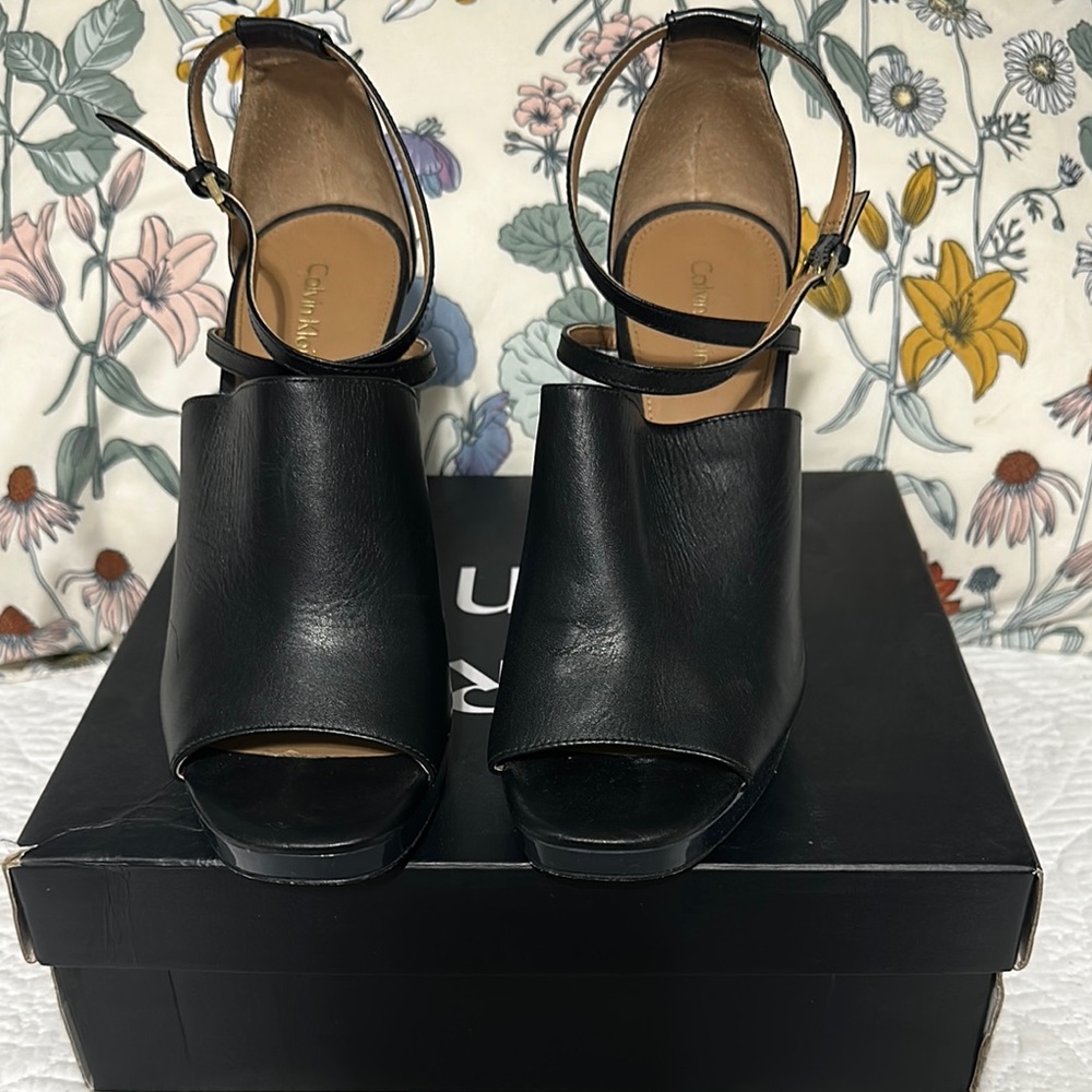 Calvin Klein Black Heels with Chunky Heel and Side Zipper